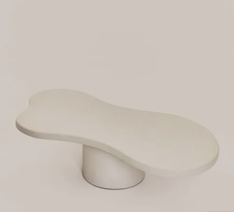 Table Basse Design Paris Prix Wendi - Forme Organique, Plateau Crème, 100 X 69 X 30 Cm, En MDF, 3 Pieds Cylindriques