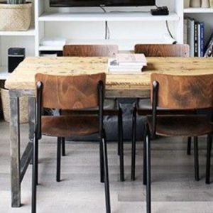 La chaise d&rsquo;écolier : ajoutez une touche rétro autour de votre table